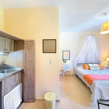 Inn Four Seasons Of Bliss At Sohora Rethymno (Crete)