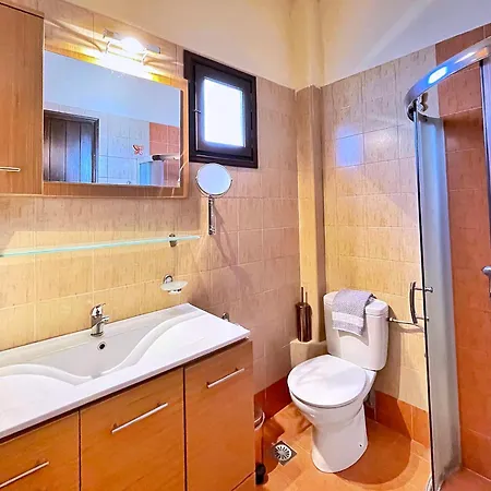 Inn Four Seasons Of Bliss At Sohora Rethymno (Crete)