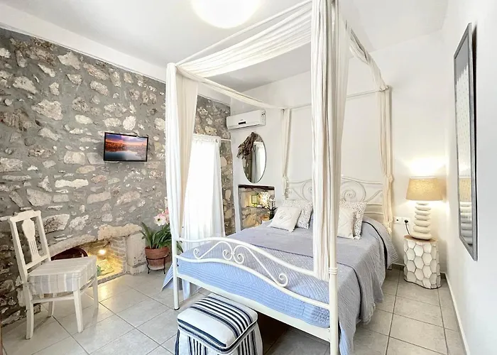 Four Seasons Of Bliss At Sohora Rethymno (Crete)