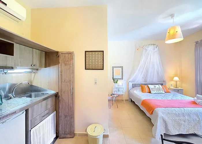 Inn Four Seasons Of Bliss At Sohora Rethymno (Crete)