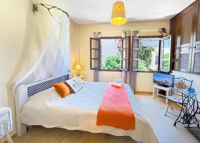 Four Seasons Of Bliss At Sohora Inn *