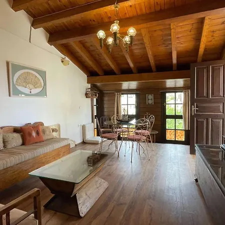 אורחן Four Seasons Of Bliss At Sohora *