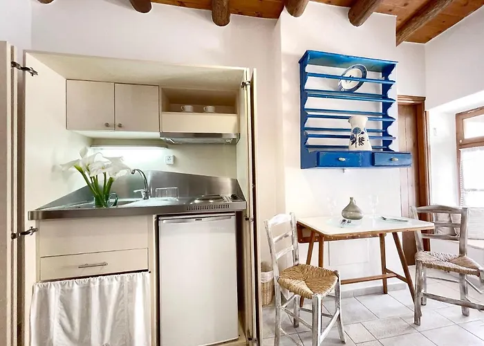 Four Seasons Of Bliss At Sohora העיירה רתימנו