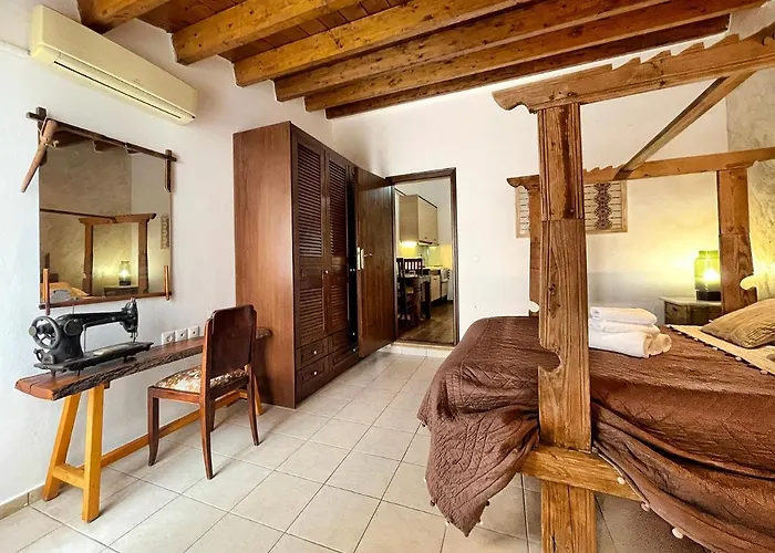 אורחן Four Seasons Of Bliss At Sohora *