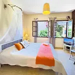 Four Seasons Of Bliss At Sohora Herberg *