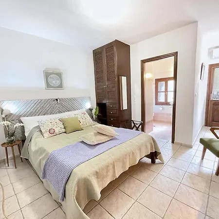 Four Seasons Of Bliss At Sohora Rethymno