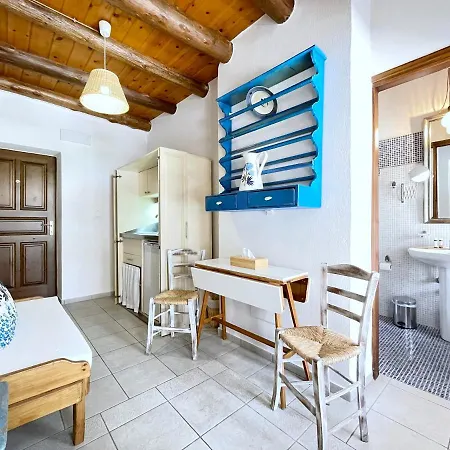 Four Seasons Of Bliss At Sohora * Rethymnon