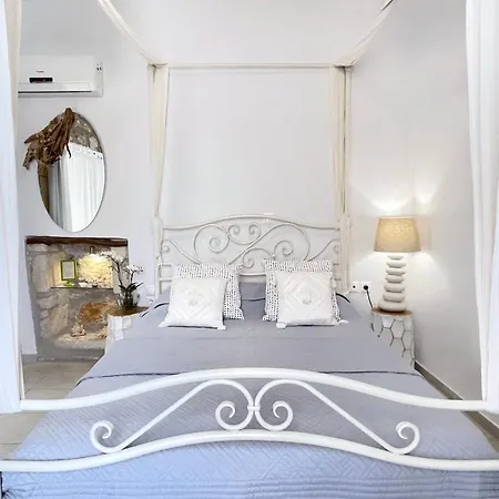 Four Seasons Of Bliss At Sohora Penzion Rethymno