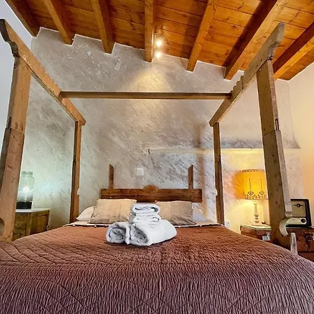 Penzion Four Seasons Of Bliss At Sohora *