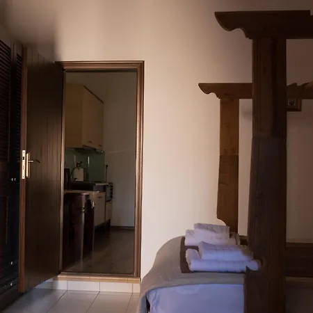 Four Seasons Of Bliss At Sohora Herberg *